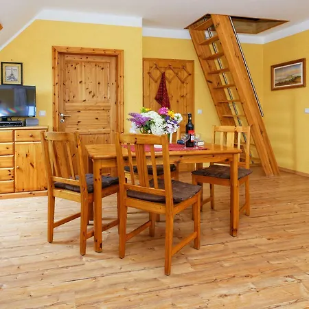 Ferienwohnung Im Ehemaligen Bauernhaus * Peenemunde